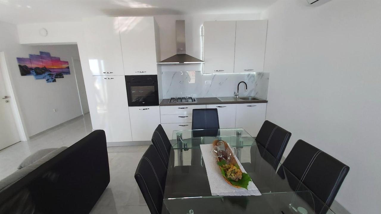 Apartments Zorica Дуче Екстер'єр фото