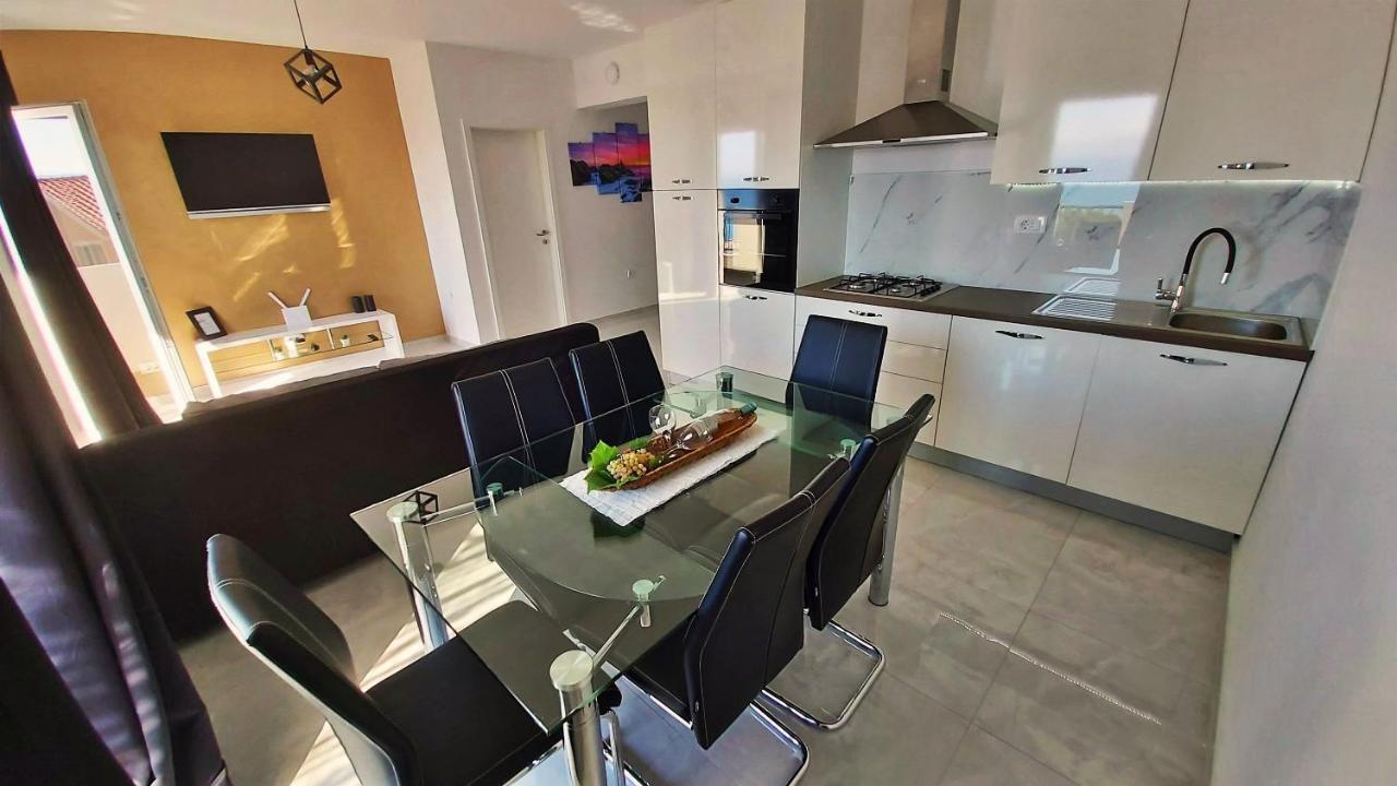 Apartments Zorica Дуче Екстер'єр фото